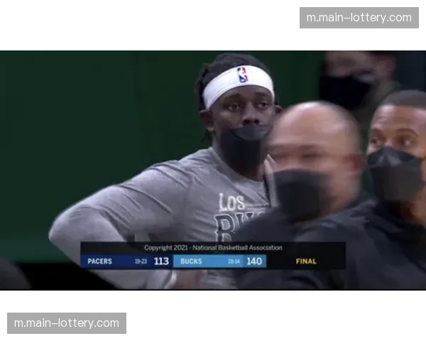 雄鹿防守轮转迟滞问题凸显,三分依赖度过高影响体系平衡 雄鹿防守轮转迟滞问题凸显,三分依赖度过高影响体系平衡